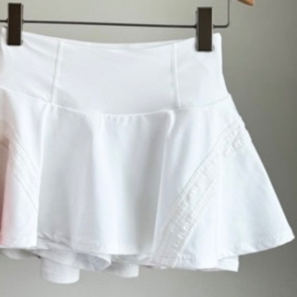 Free People Pleats And Thank You Skort White Size M NWT - Picture 5 of 5